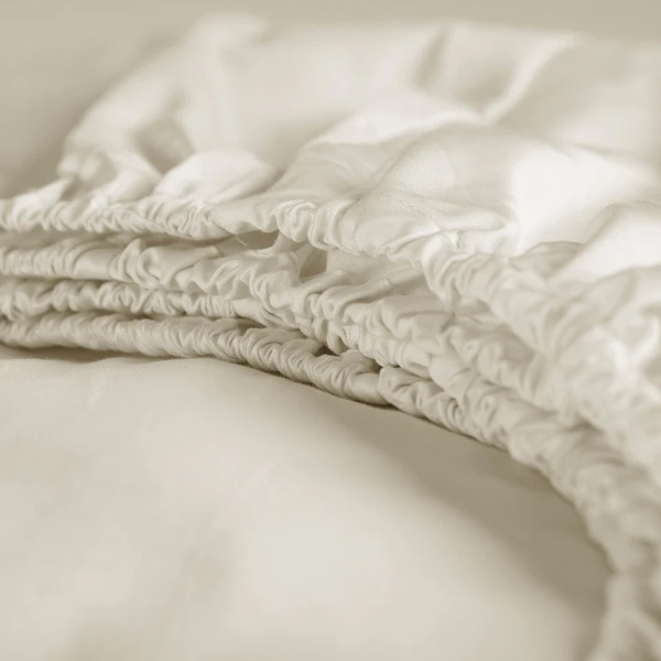 Hoeslaken Cinderella Sundays - Ivory - 100% kantoen-satijn