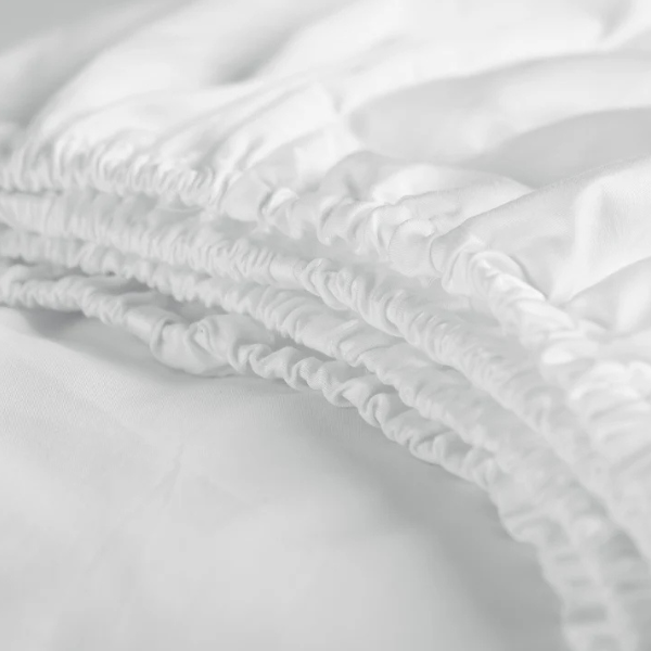 Hoeslaken Cinderella Sundays - White - 100% kantoen-satijn