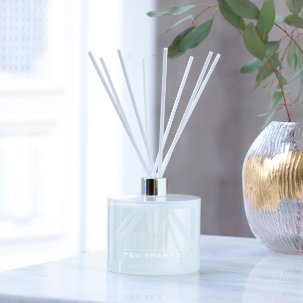 Geurstokjes Ted Sparks – Fresh Linen (2 formaten)